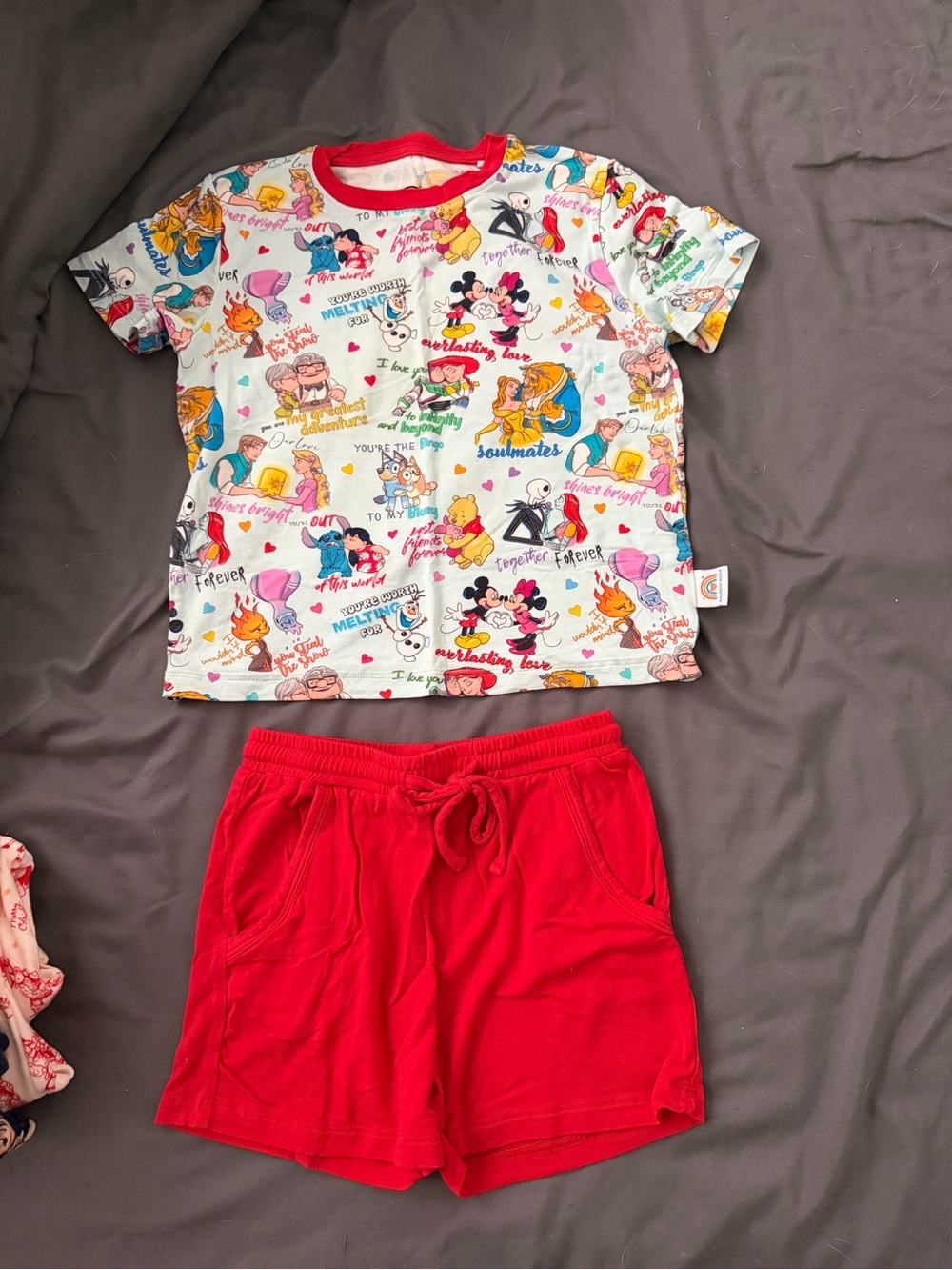 Bamboo Bliss True Love Disney Couples Short Sleeve Shorts Set 2T GUC